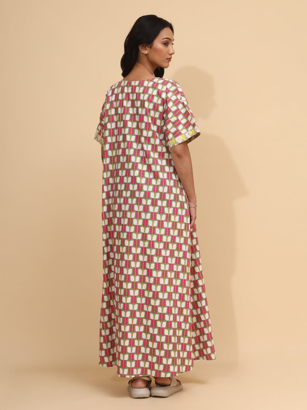 BLUSH GEO LEAF