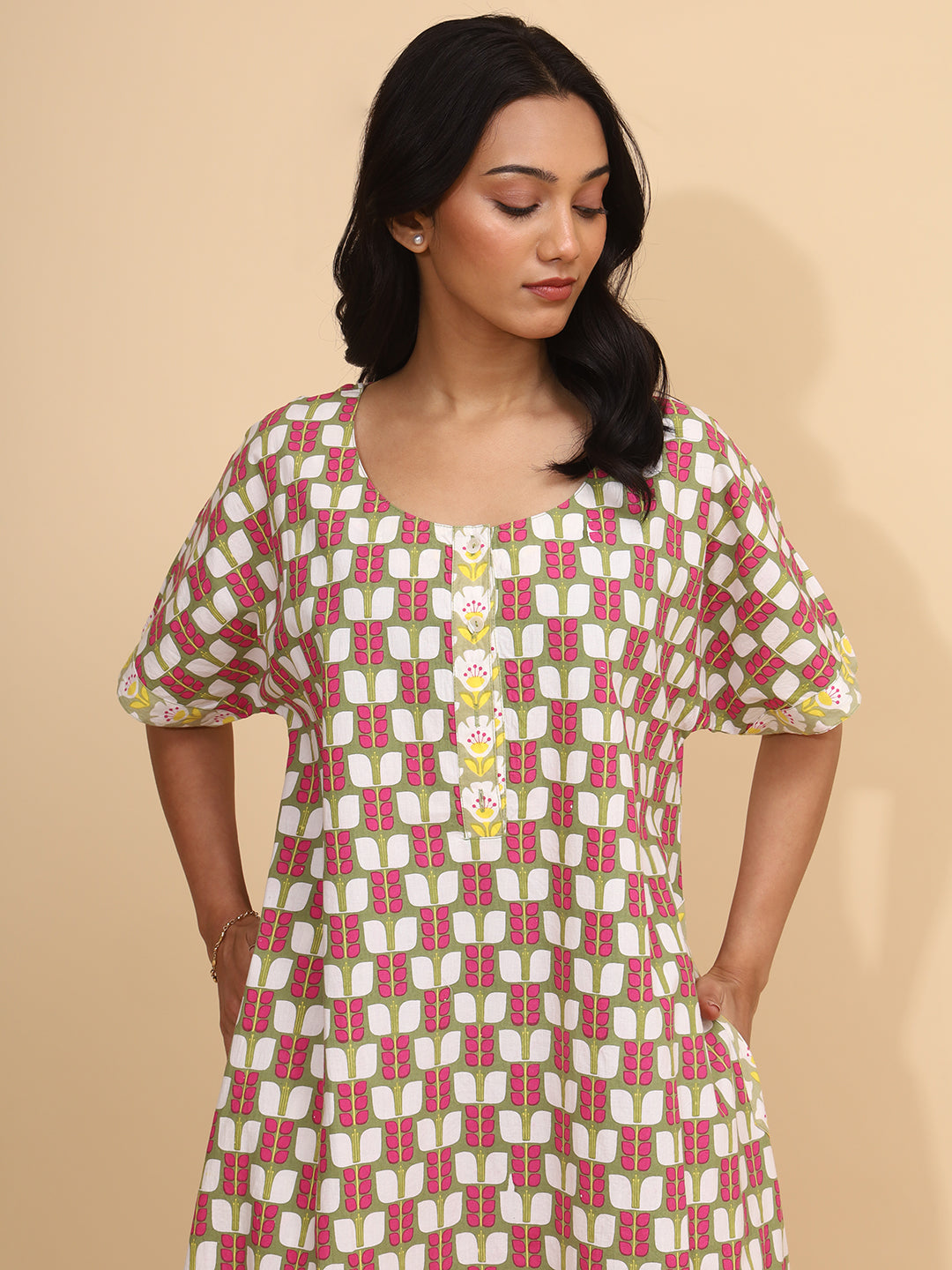 BLUSH GEO LEAF
